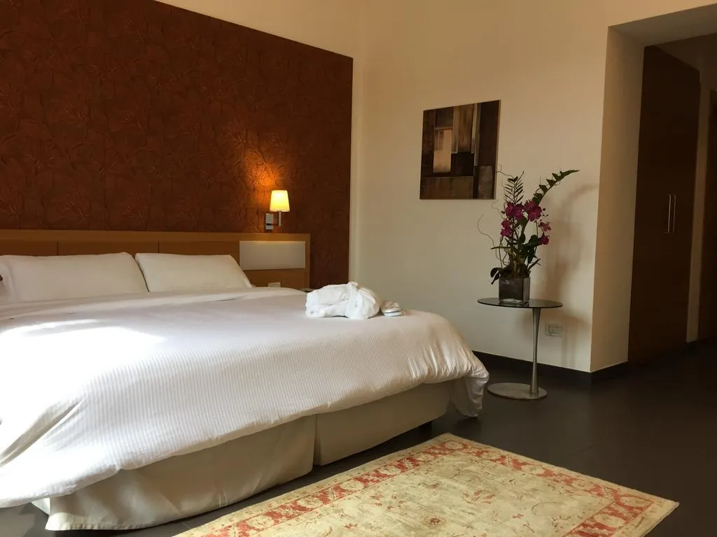 General view, Grande Albergo Alfeo, Catania