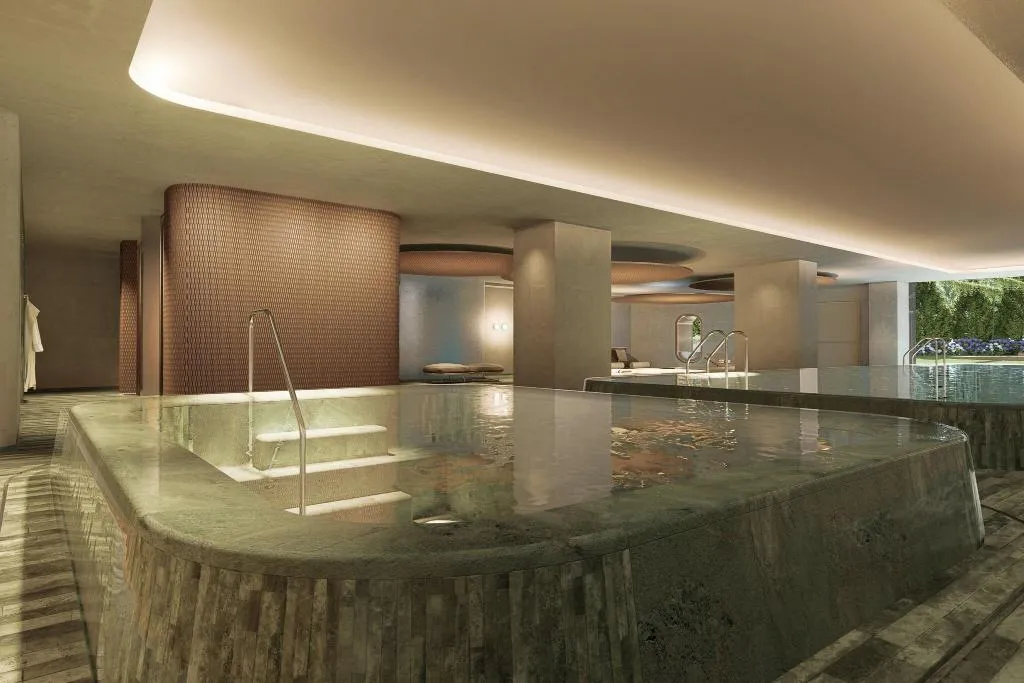 Pool, Sheraton Lake Como, Milan