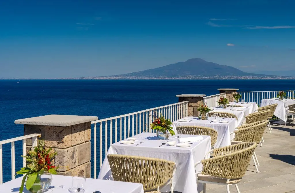 Restaurant, Lorelei Londres, Naples