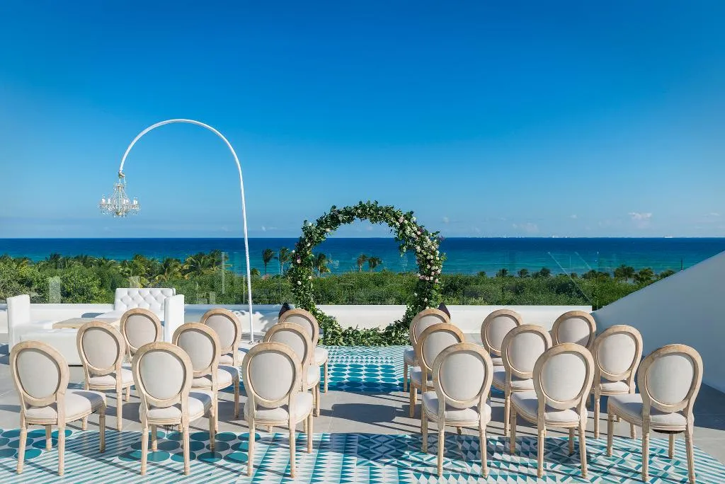 Terrace, El Beso Adults Only at Ocean Riviera Paradise AI, Cancun Area
