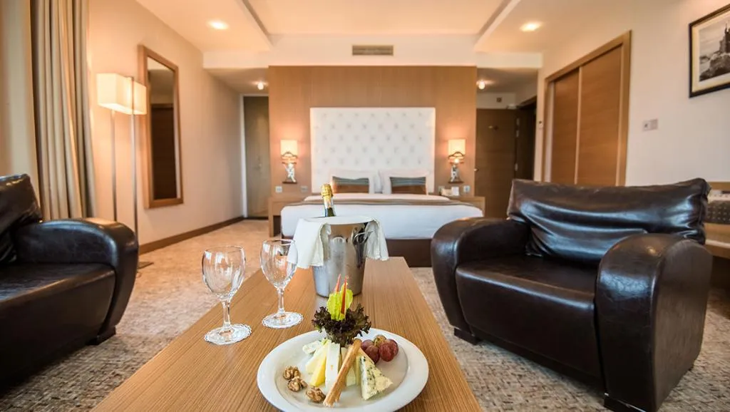 JUNIOR SUITE STANDARD Room, Korineum Golf Resort, Cyprus