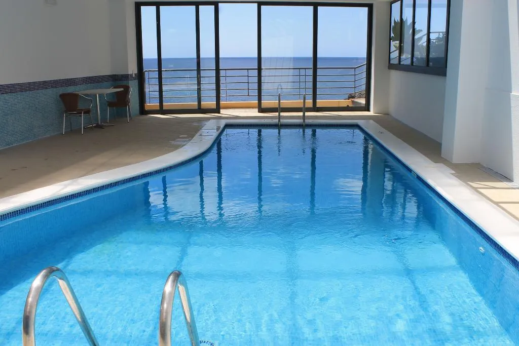 Pool, Cais da Oliveira, Madeira