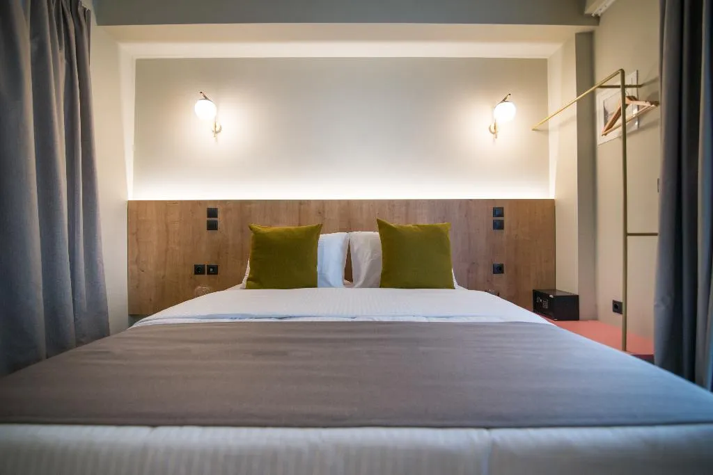 DOUBLE CITY VIEW Room, Metis Uls, Athens