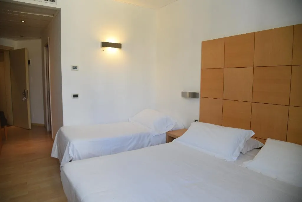 TRIPLE CLASSIC Room, Duca D'Aosta, Venice