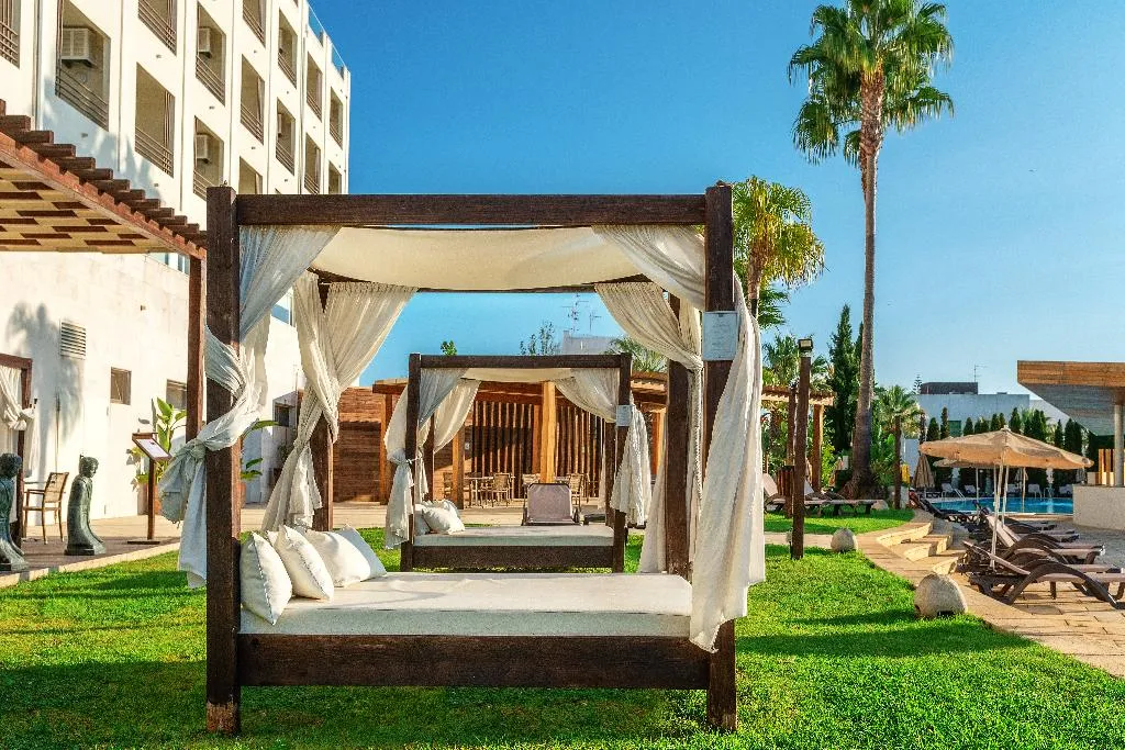Terrace, AP Maria Nova Lounge - Adults Friendly, Algarve