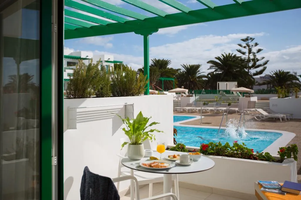 Terrace, Nazaret Apartments, Lanzarote