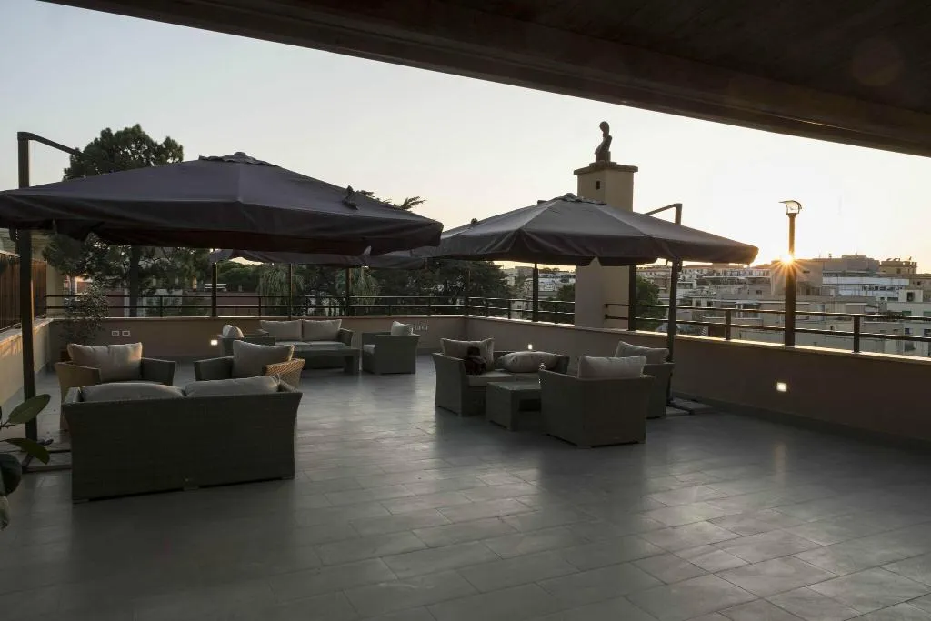 Terrace, Casa per Ferie Checkin Villa Angelina, Rome