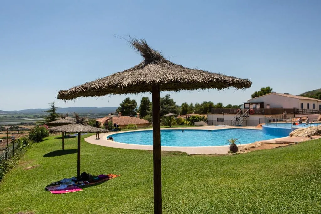 Sports and Entertainment, Club Torre Vella, Costa Brava