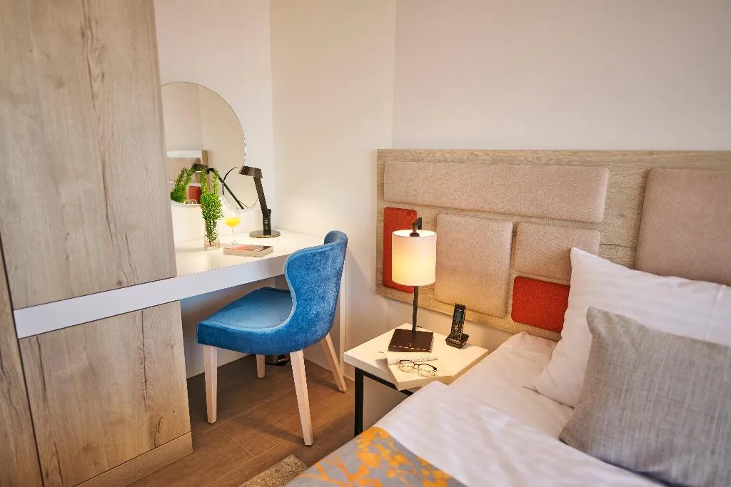 APARTMENT SEA VIEW WITH BALCONY Room, Arancini Residence, Split
