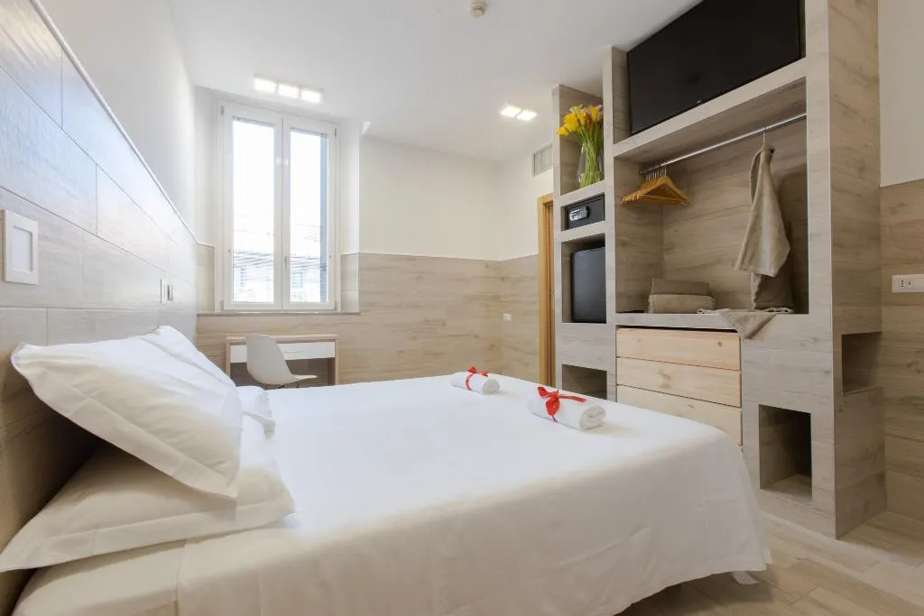 DOUBLE PREMIUM Room, Eurohotel, Milan