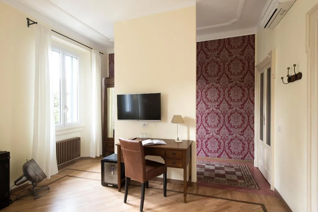 Room, B&B di Porta Tosa, Milan