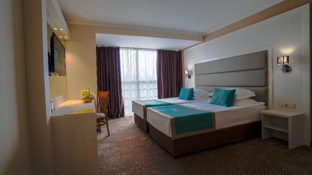DOUBLE PARK VIEW Room, Hotel Havana, Varna
