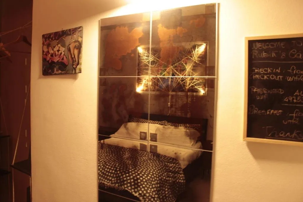 Room, New Rubik's Castle, Catania
