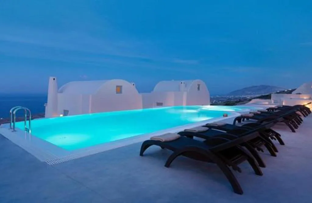 Sports and Entertainment, Dome Resort Santorin, Santorini