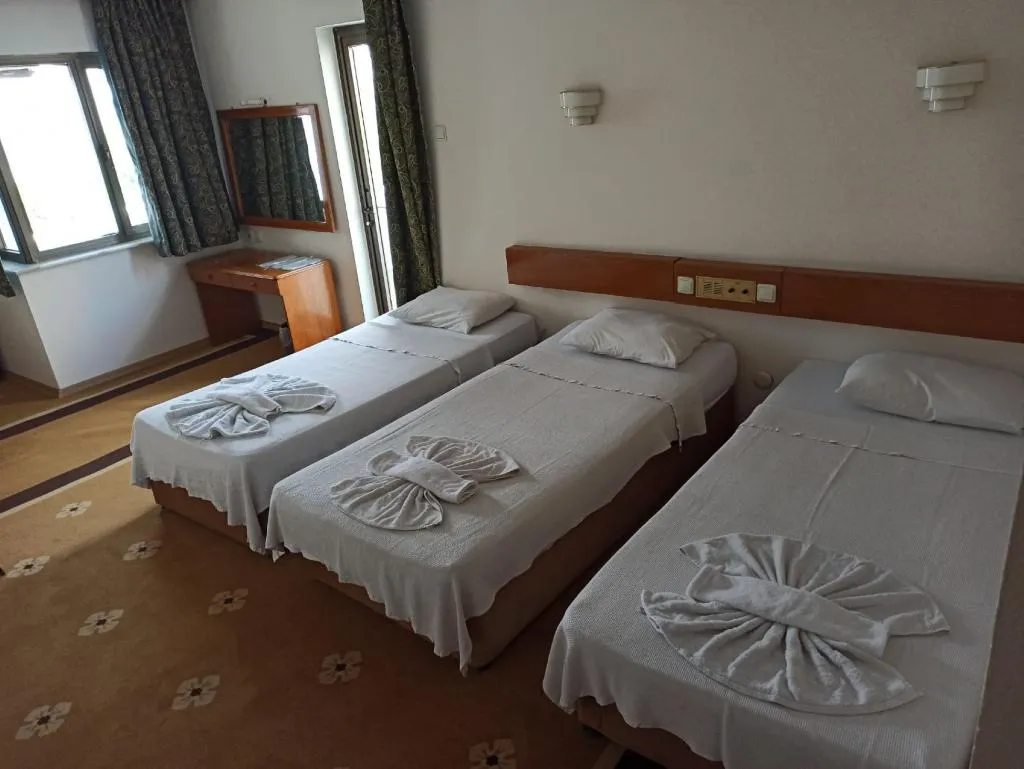 Room TWO BEDS Room, Dias, Izmir