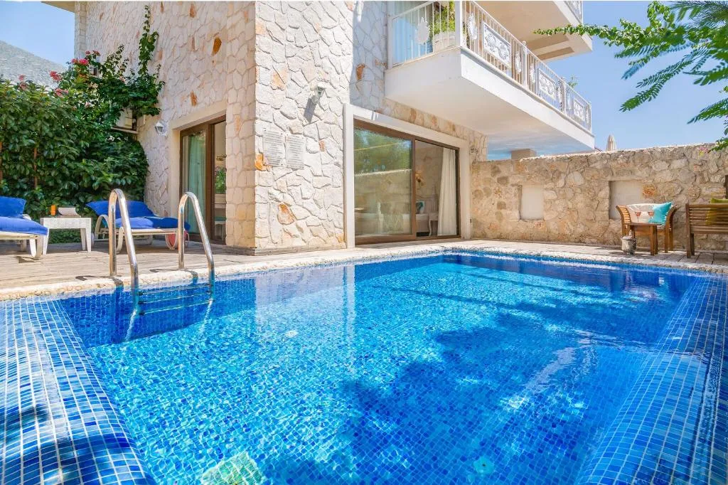 DOUBLE DELUXE WITH PRIVATE POOL Room, Oasis Hotel Kalkan +16, Dalaman