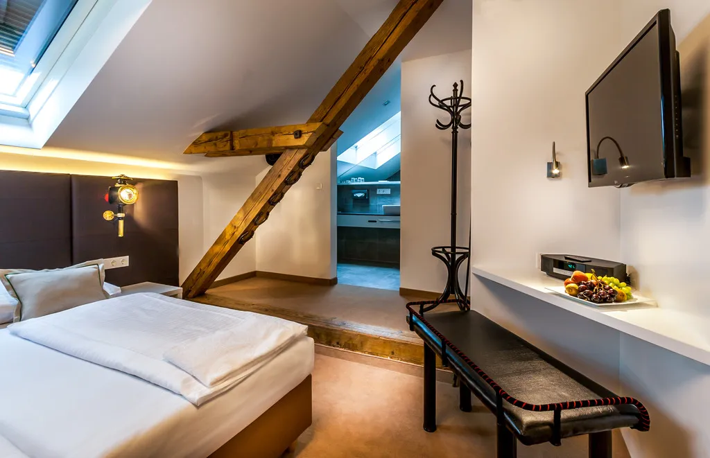 DOUBLE COMFORT Room, Donauwalzer, Vienna