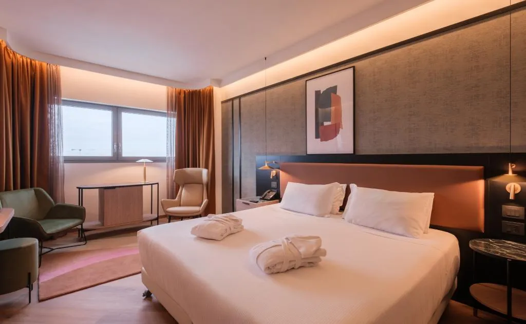 Double or Twin DELUXE Room, Savhotel Mantegna Padova, Venice