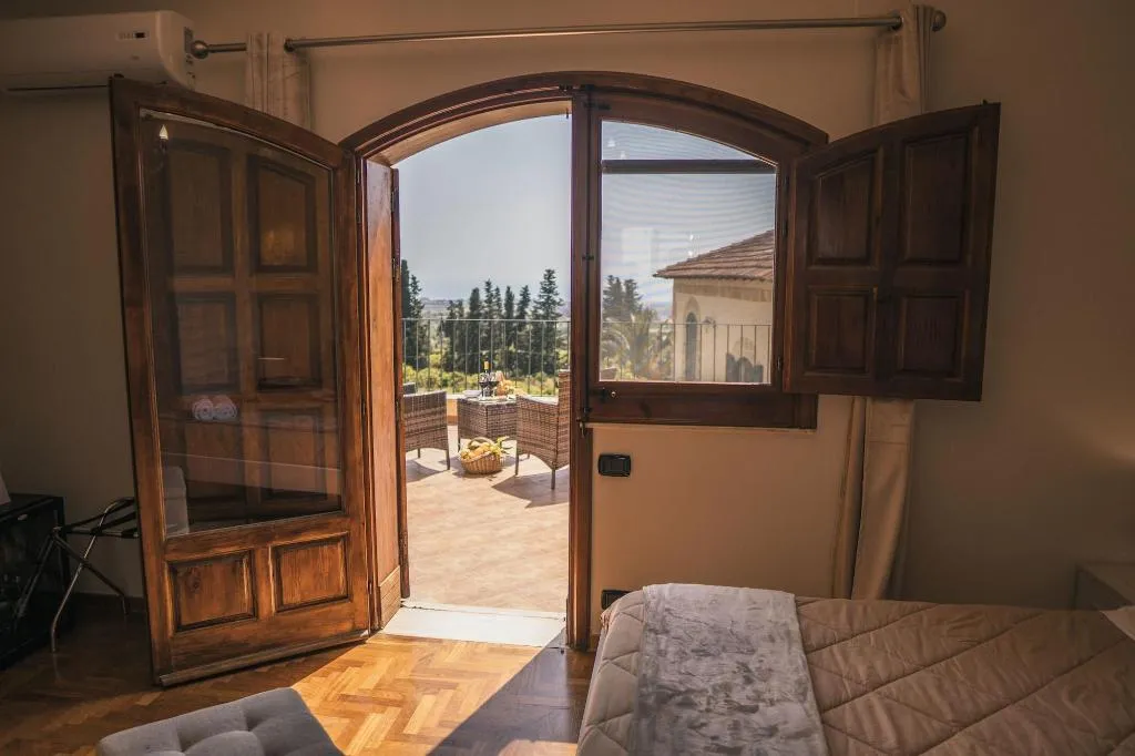 Room, Villa La Lumia B&B Suites & Apartments, Catania