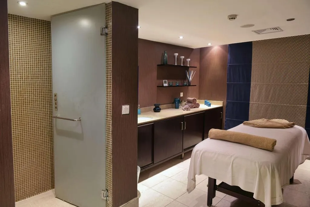 Sports and Entertainment, Radisson Blu Cairo Heliopolis, Cairo
