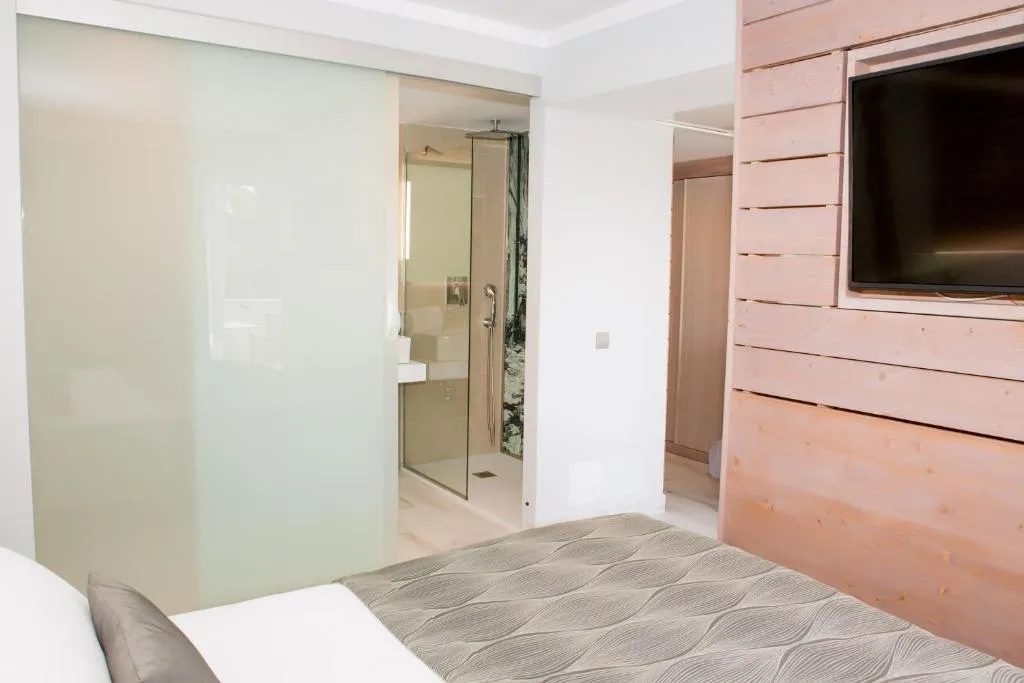 SUITE DELUXE Room, Bahia del Sol, Majorca