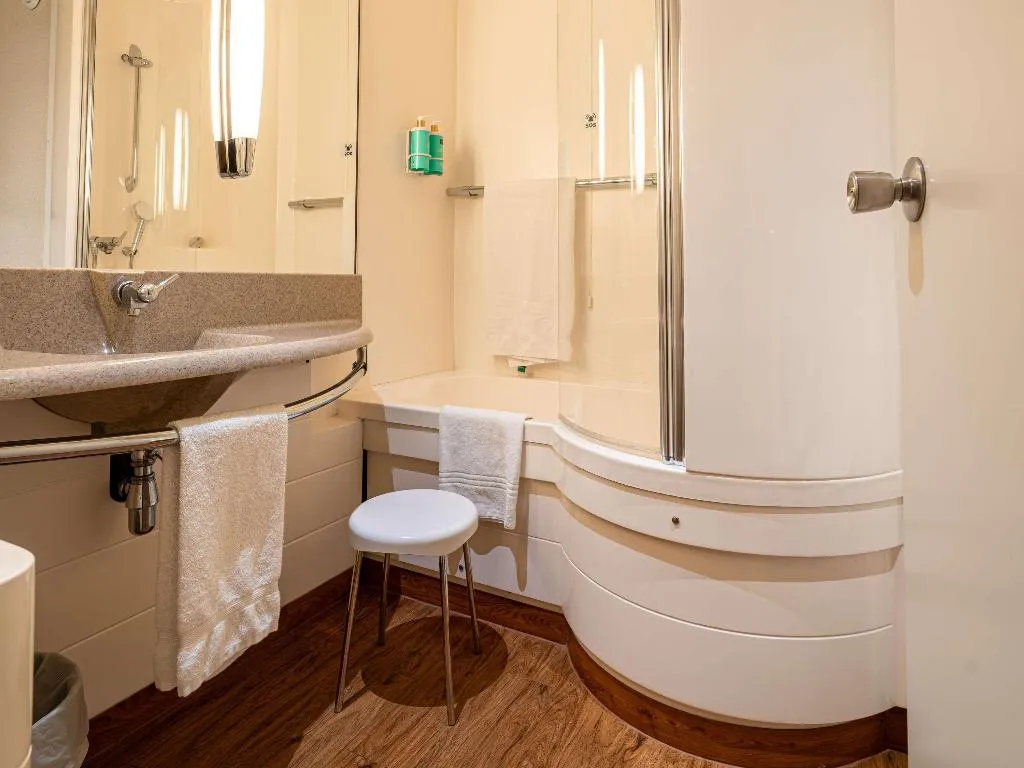 DOUBLE EXECUTIVE Room, Novotel Roma Est, Rome