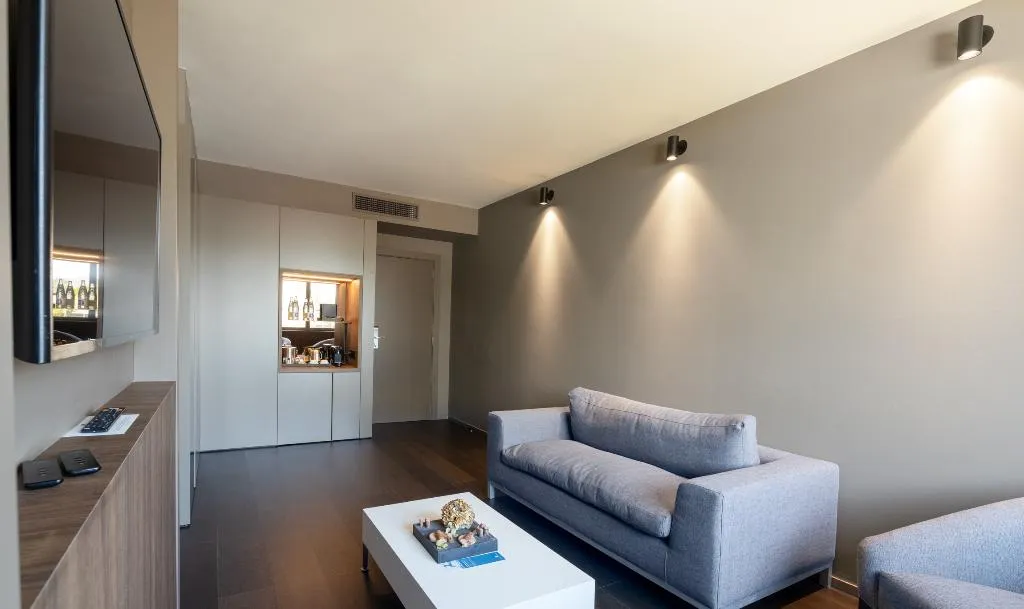 SUITE STANDARD Room, BAH Barcelona Airport Hotel, Barcelona