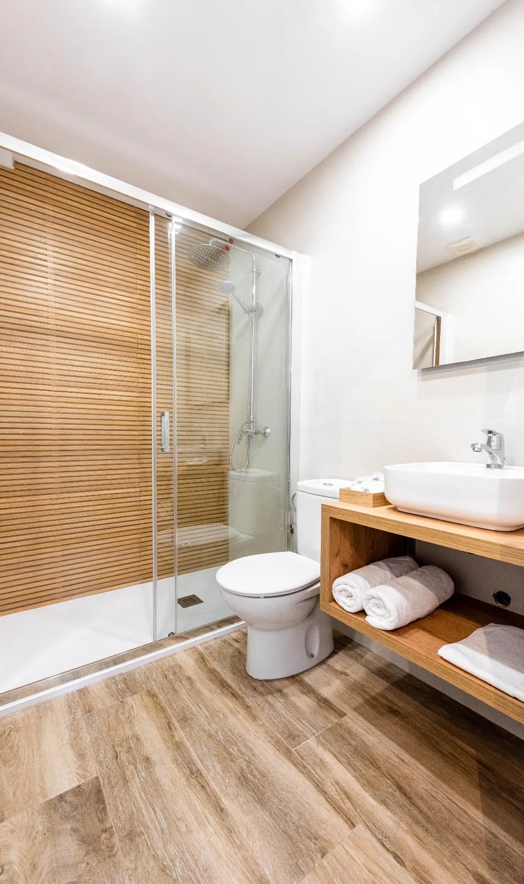 STUDIO CAPACITY 3 Room, Apartamentos Toboso Plaza, Costa Del Sol