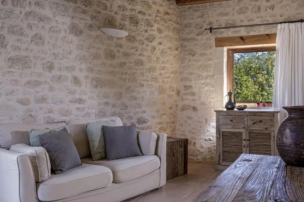 Room, Kapsaliana Village Hotel, Crete
