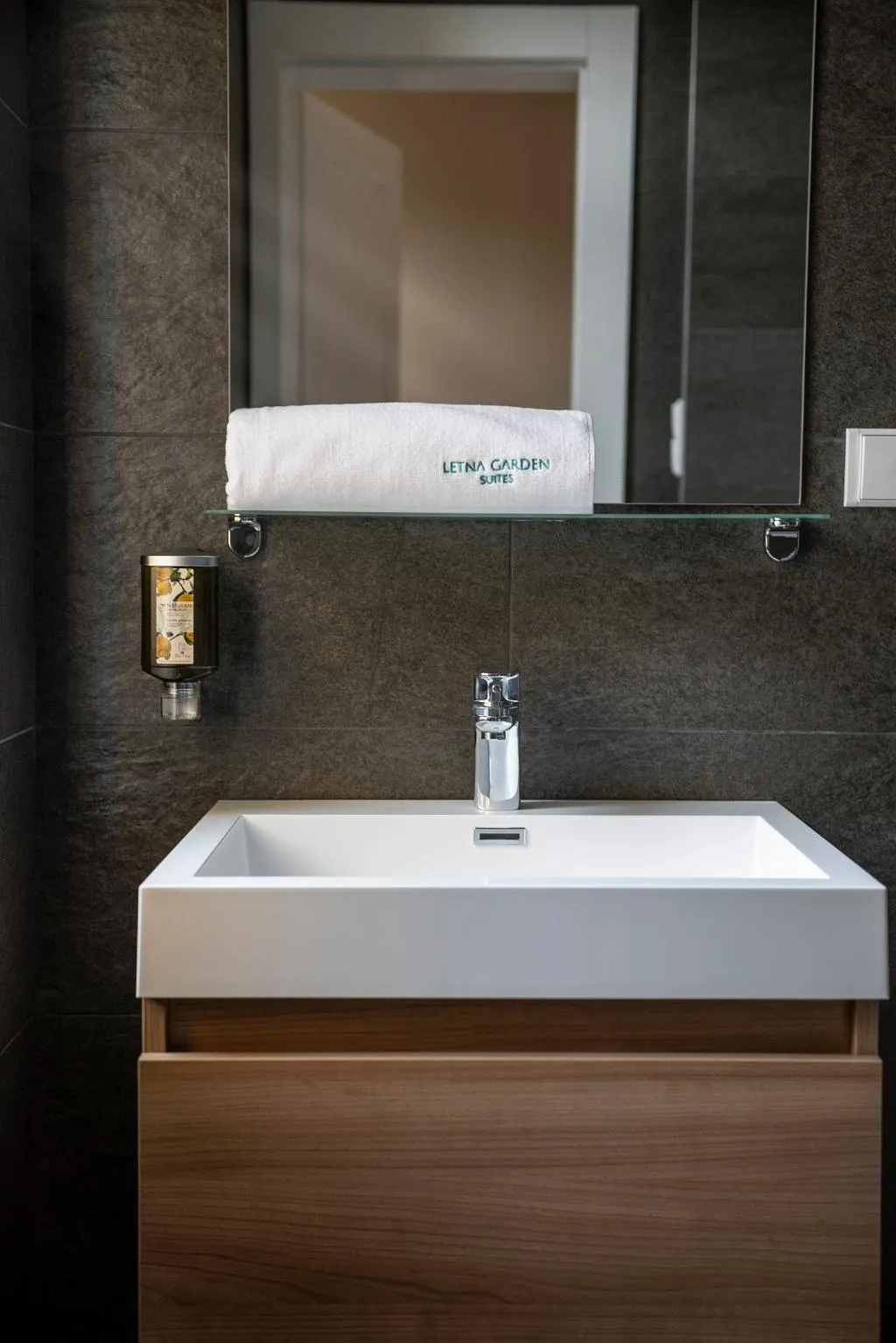 APARTMENT SUPERIOR Room, Letna Garden Suites, Prague