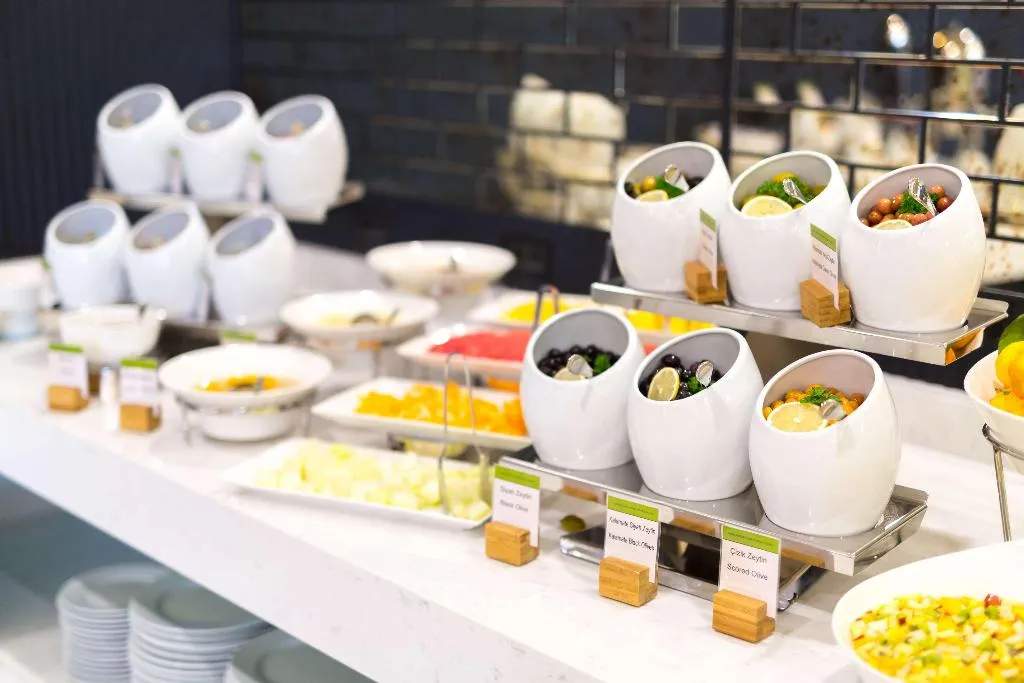 Restaurant, Doubletree By Hilton Izmir Airport, Izmir