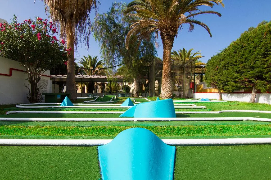 Sports and Entertainment, Checkin Bungalows Atlantida, Tenerife