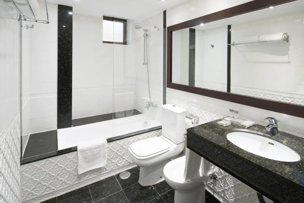DOUBLE SINGLE USE STANDARD Room, Catalonia Roma, Barcelona