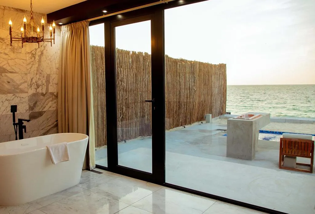 SUITE EXECUTIVE Room, Caravana Beach Resort, Dubai