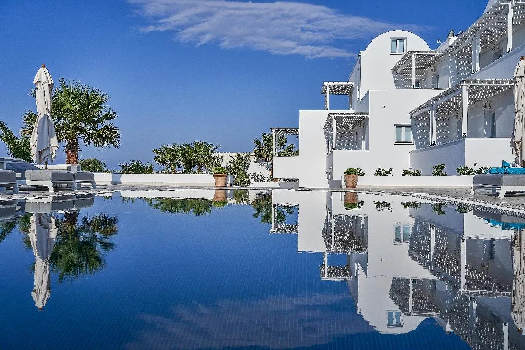 General view, Petri Suites, Santorini