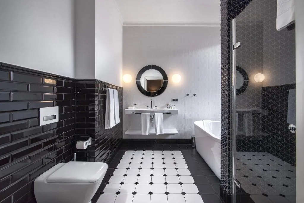 DOUBLE DELUXE Room, Relais & Chateaux Hotel Quadrille - Adults Only, Gdansk