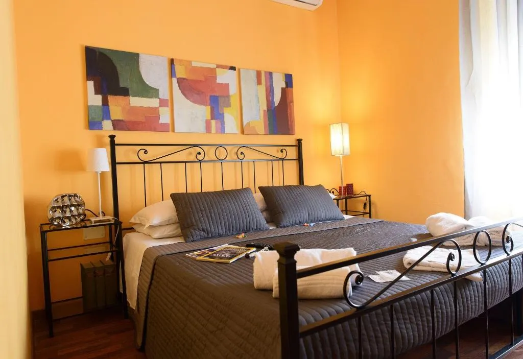 Room, Style House, Rome