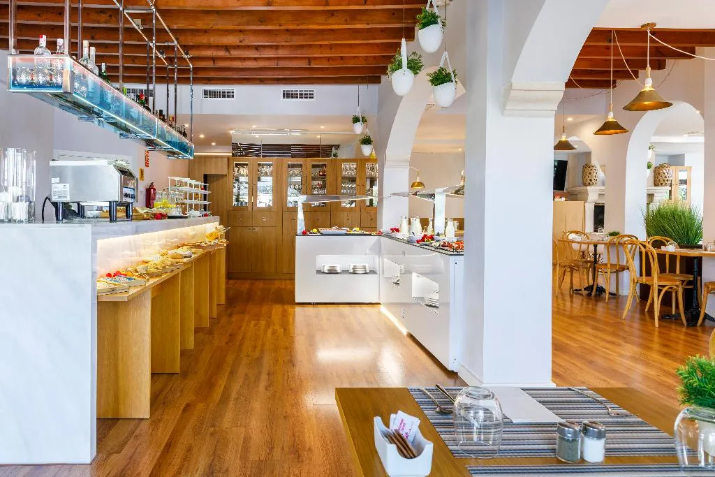 Bar, Mar Hotels Alcanada, Majorca