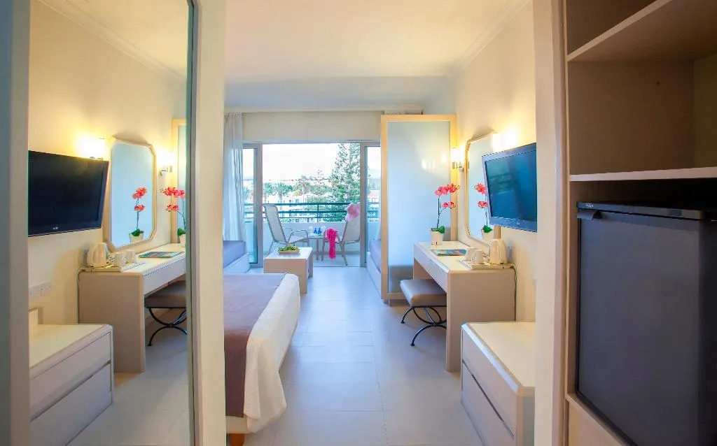 FAMILY ROOM STANDARD Room, Imperial Island by Louis Hotels, Cyprus