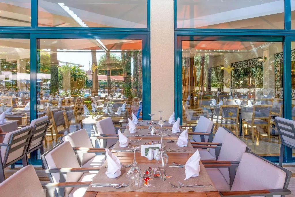 Restaurant, Miramare Queen, Antalya