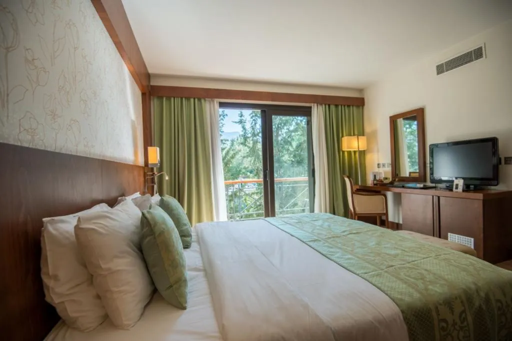 Room MOUNTAIN VIEW Room, Korineum Golf Resort, Cyprus