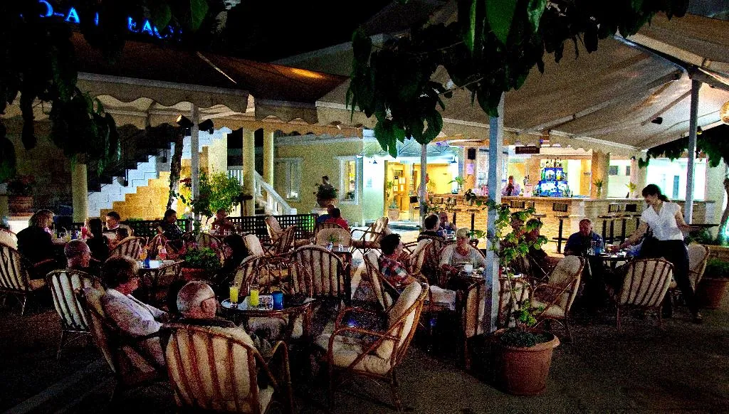 Bar, Jo An Beach, Crete