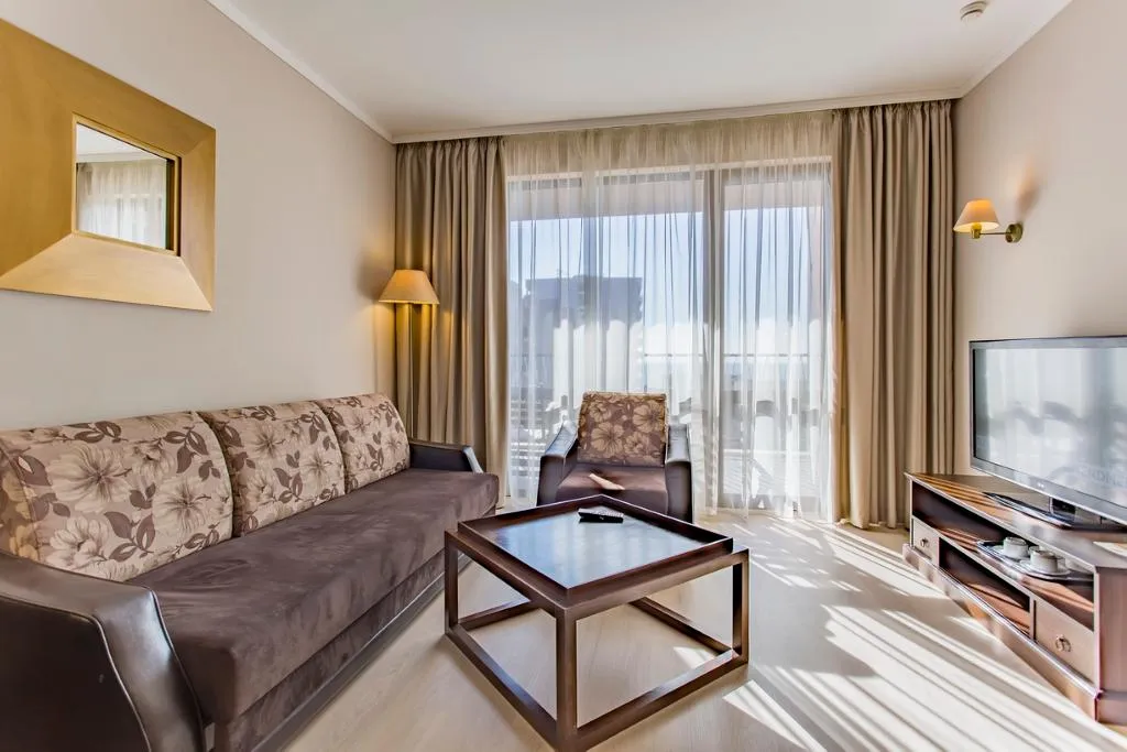 APARTMENT POOL VIEW Room, Barcelo Royal Beach - All Inclusive, Bourgas