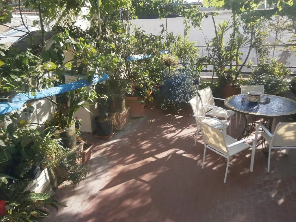 Terrace, Come D'Incanto a Napoli, Naples