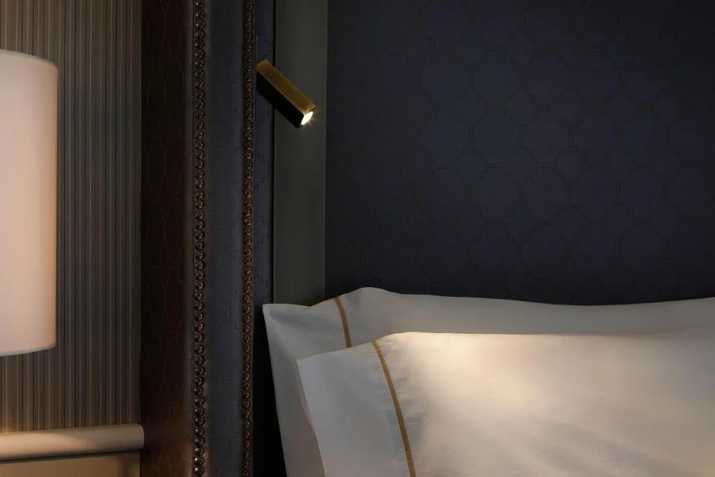 SUITE EXECUTIVE KING BED Room, The Westin Palace Milan, Milan