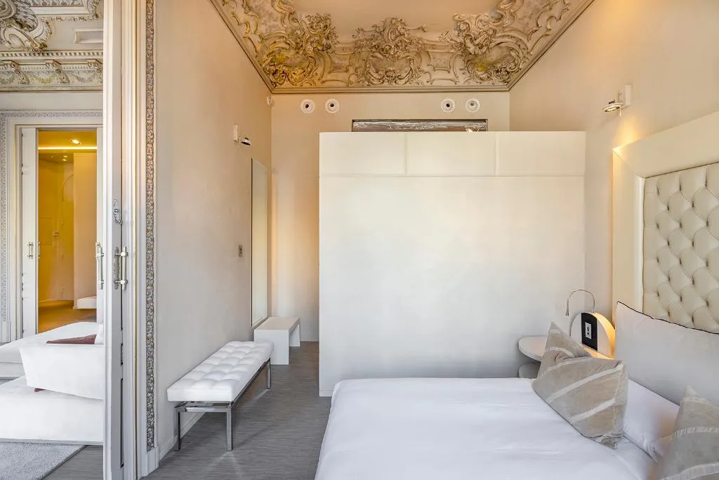 SUITE TWO BEDROOMS WITH TERRACE Room, El Palauet Modernist Suites, Barcelona