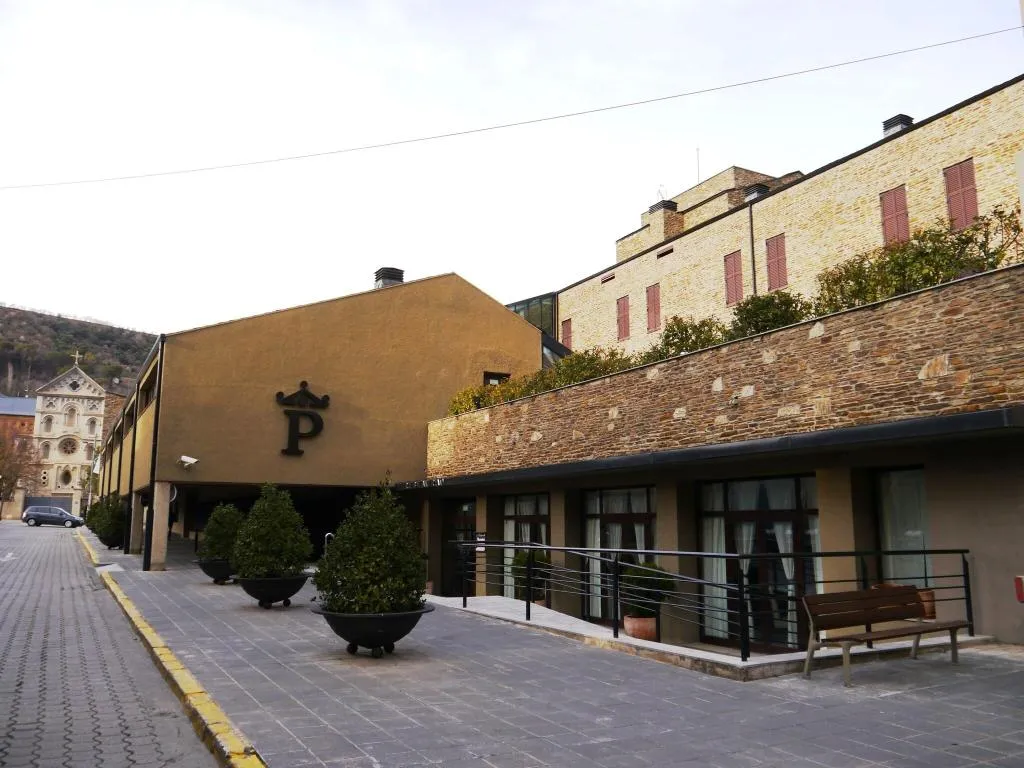 General view, Parador de la Seu d'Urgell, Costa Brava