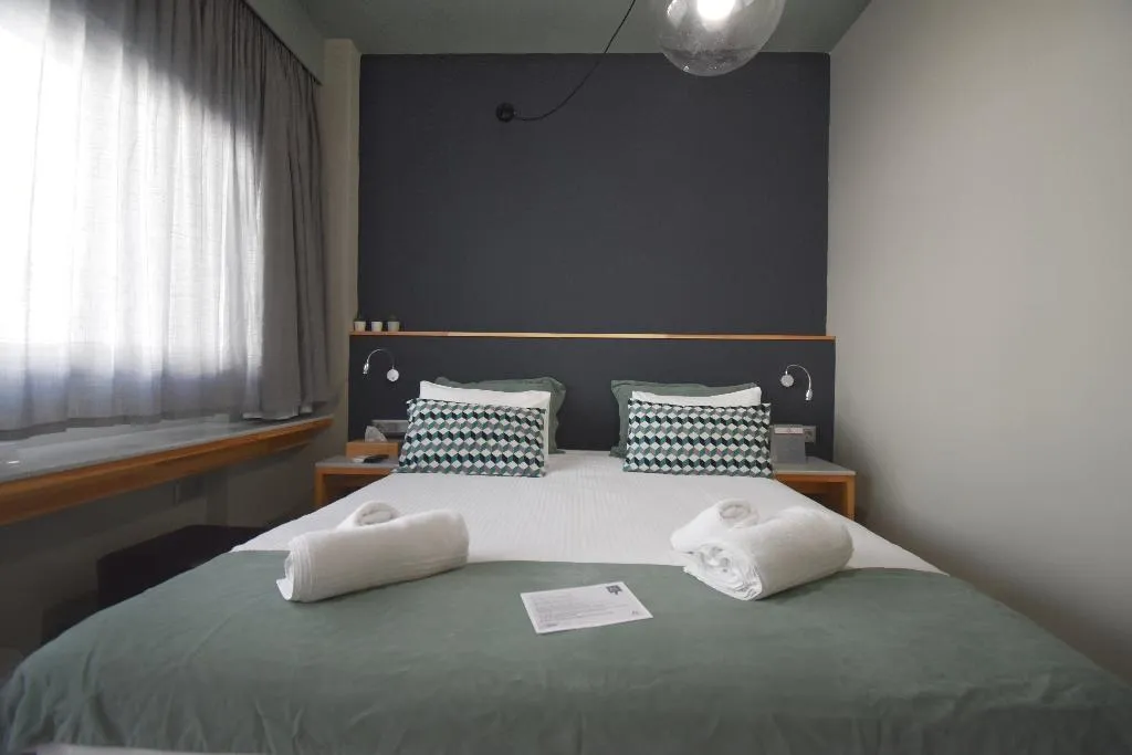 TRIPLE STANDARD Room, Be My Guest Athens, Athens