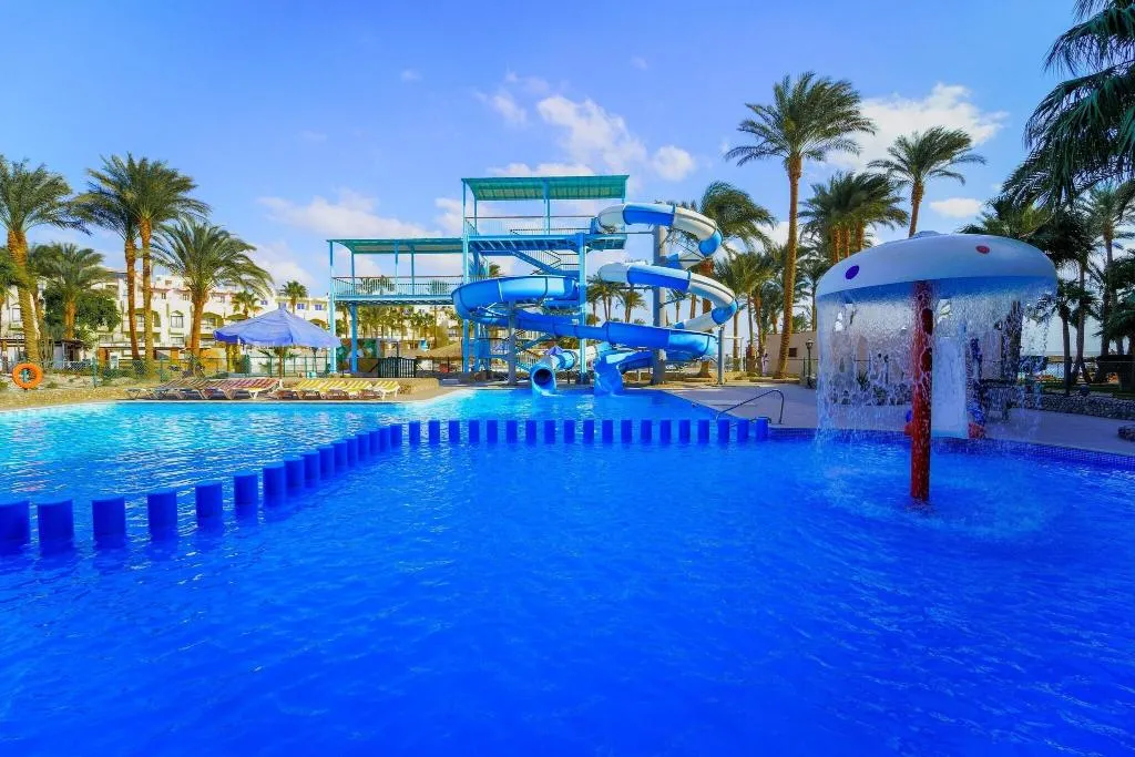 Pool, ZYA Regina Resort and Aqua Park Hurghada, Red Sea Riviera