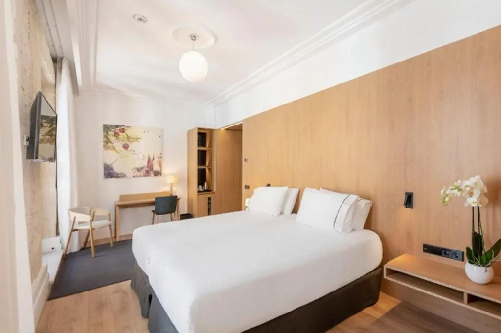 SUITE KING SIZE BED Room, Eurostars Pórtico Alicante, Costa Blanca